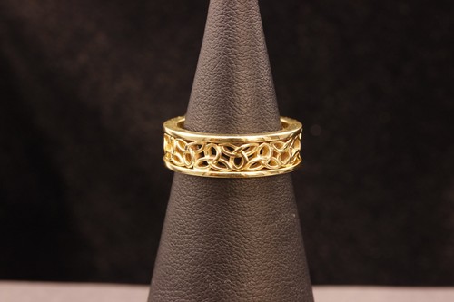9ct yellow gold cut - cut, celtic