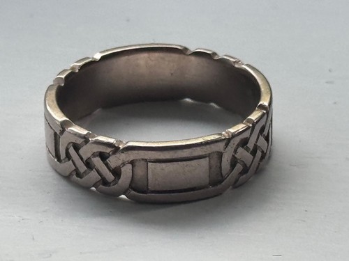 Sheila fleet celtic ring 9ct - celtic, ring.