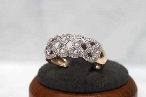 9ct yellow gold diamond celtic - 9ct,